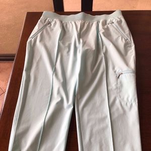 Chico's Zenergy Crop Paints